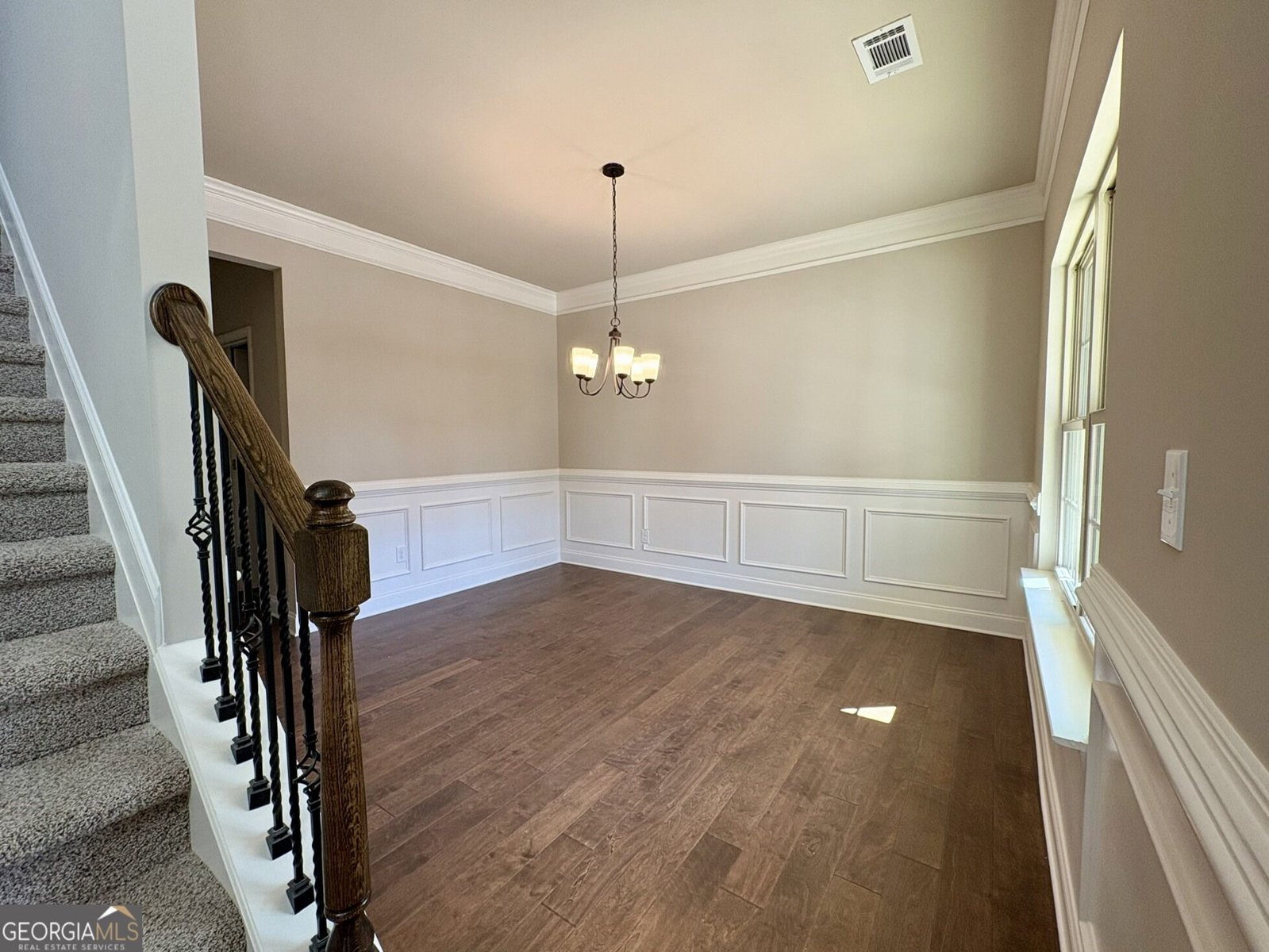 1027 Lakeview Oaks Court Grayson - Photo 6