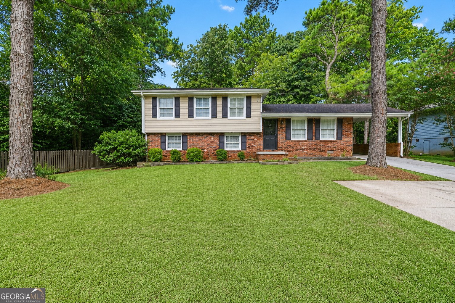 5809 Northspring Drive Ellenwood - main photo