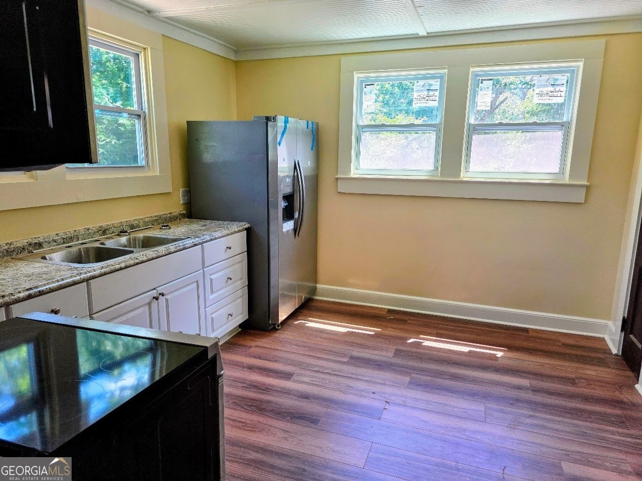 203 Dallas Drive Thomaston - Photo 8