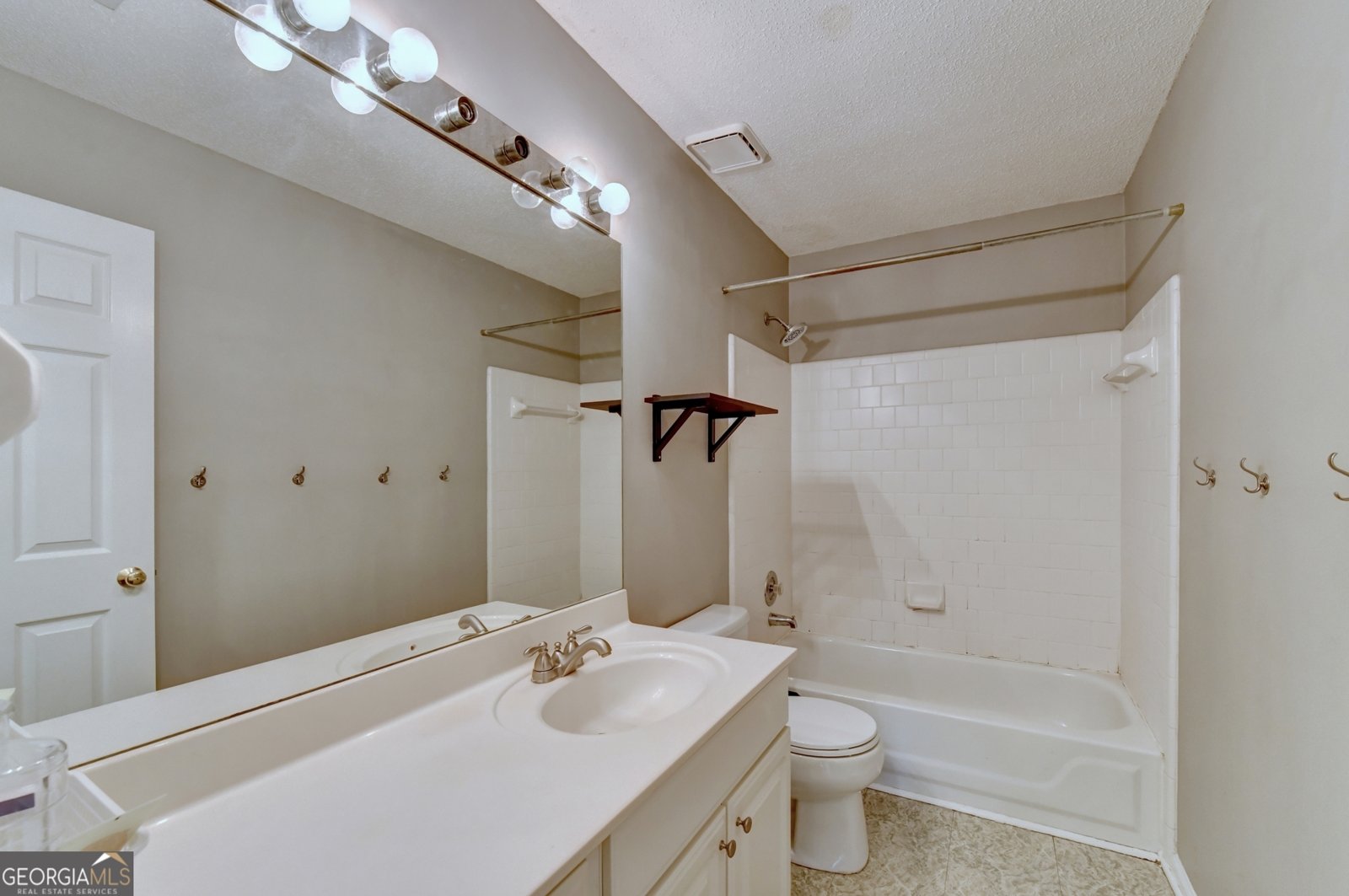 525 Barsham Way Johns Creek - Photo 7