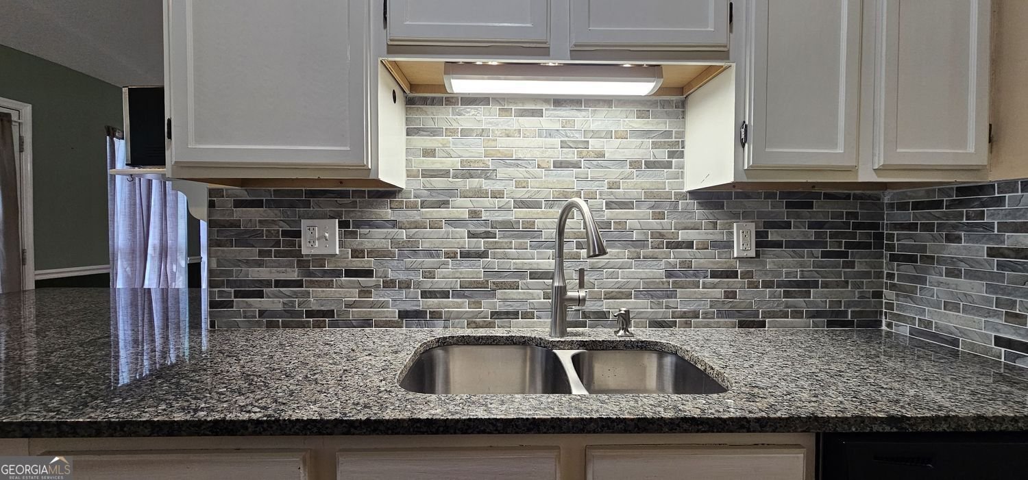 165 Water View Drive Stockbridge - Photo 15