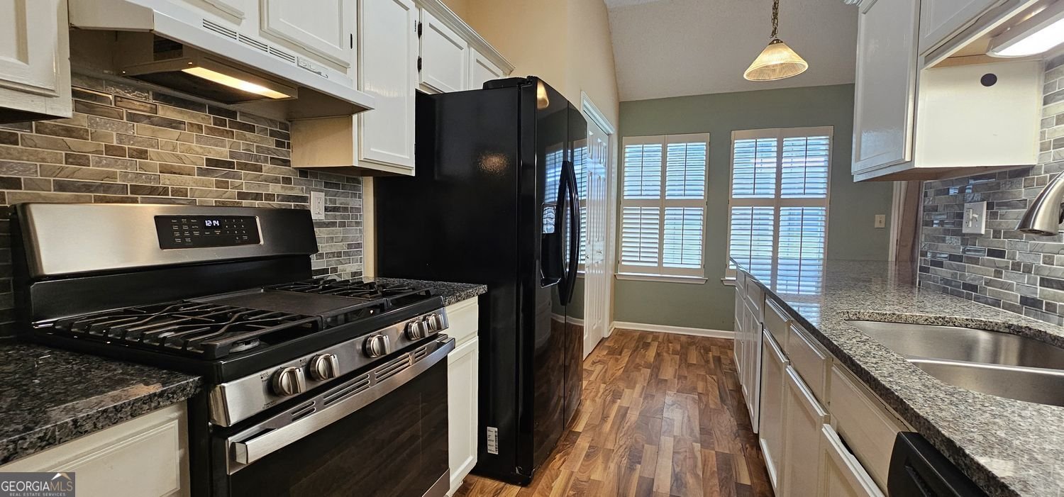 165 Water View Drive Stockbridge - Photo 17