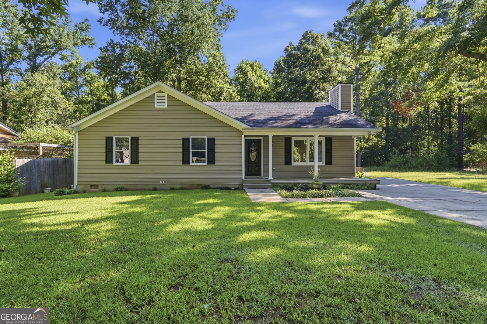 1474 Conestoga Trail Macon - main photo