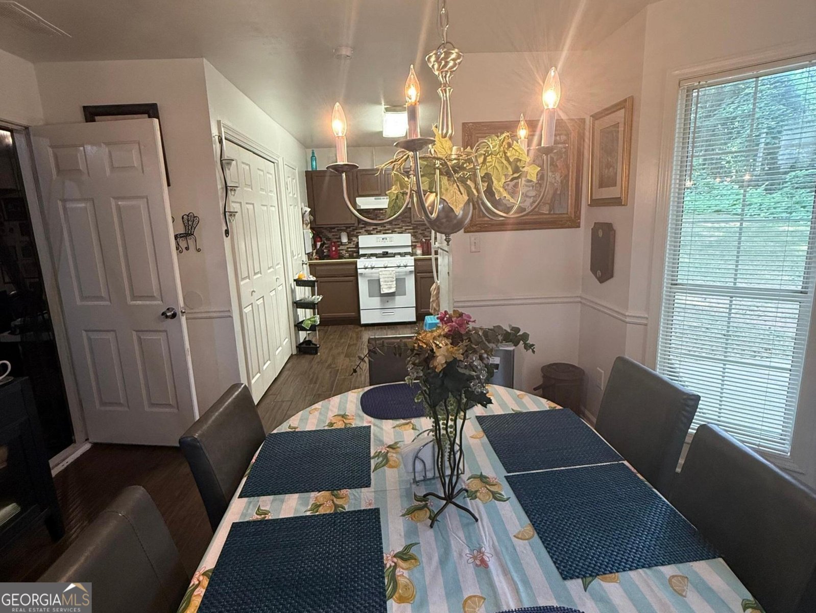 5887 Mistyview Drive Rex - Photo 8