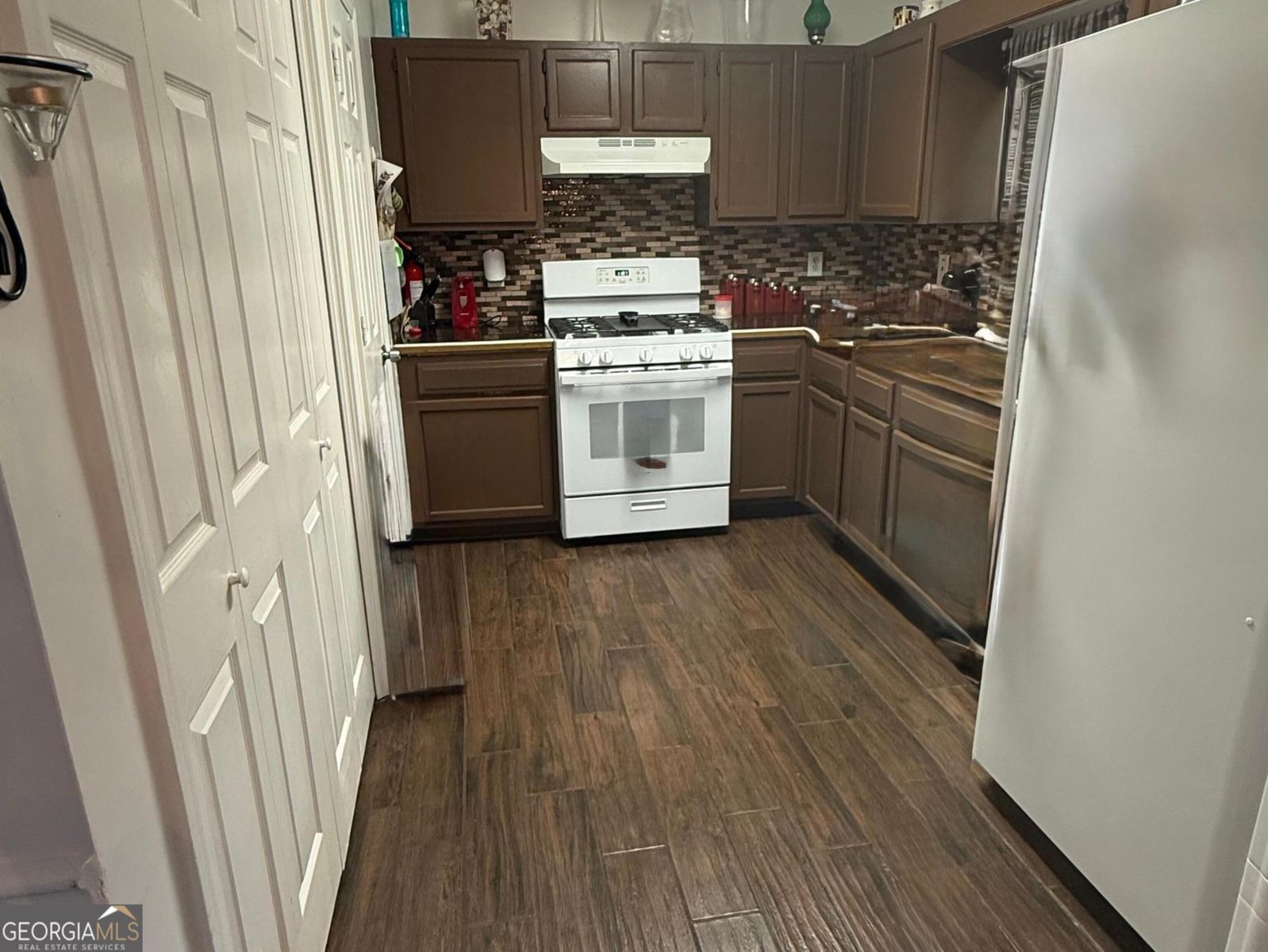 5887 Mistyview Drive Rex - Photo 9