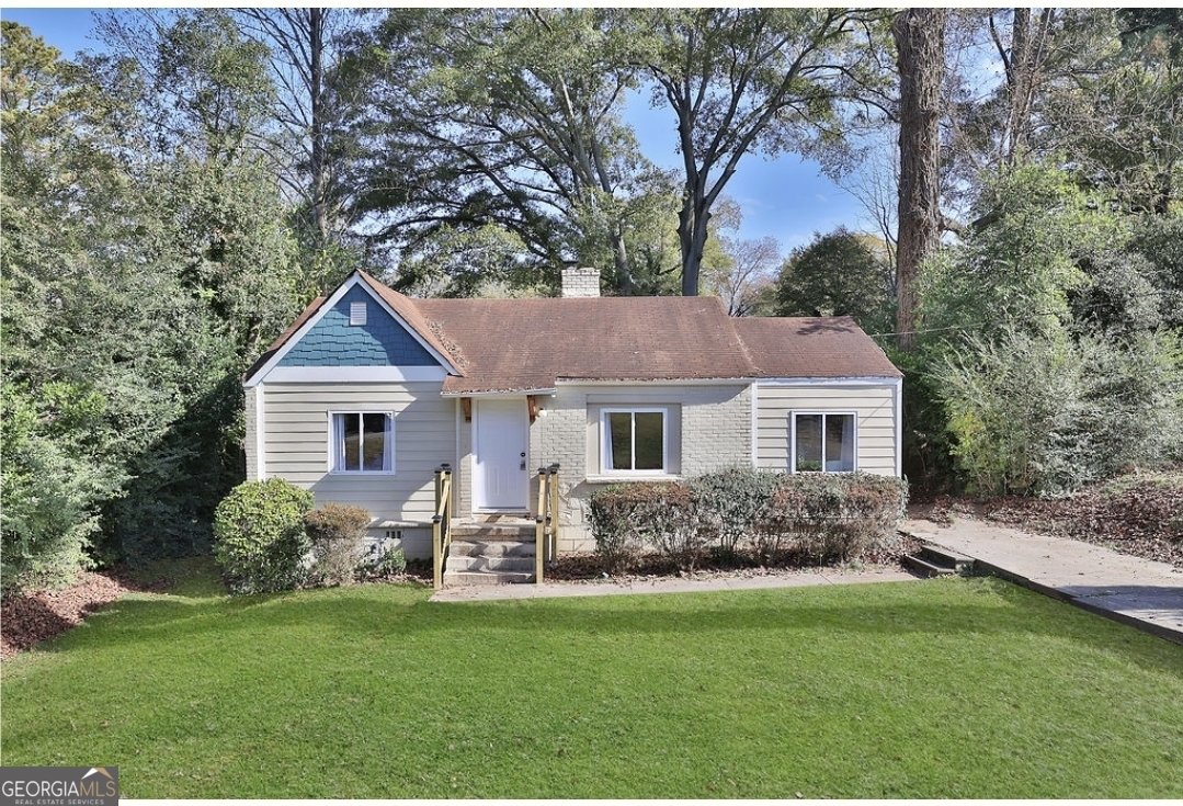 3162 Oakdale Road Hapeville - main photo