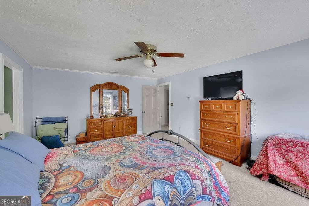 1339 Saint Michaels Court Lilburn - Photo 18