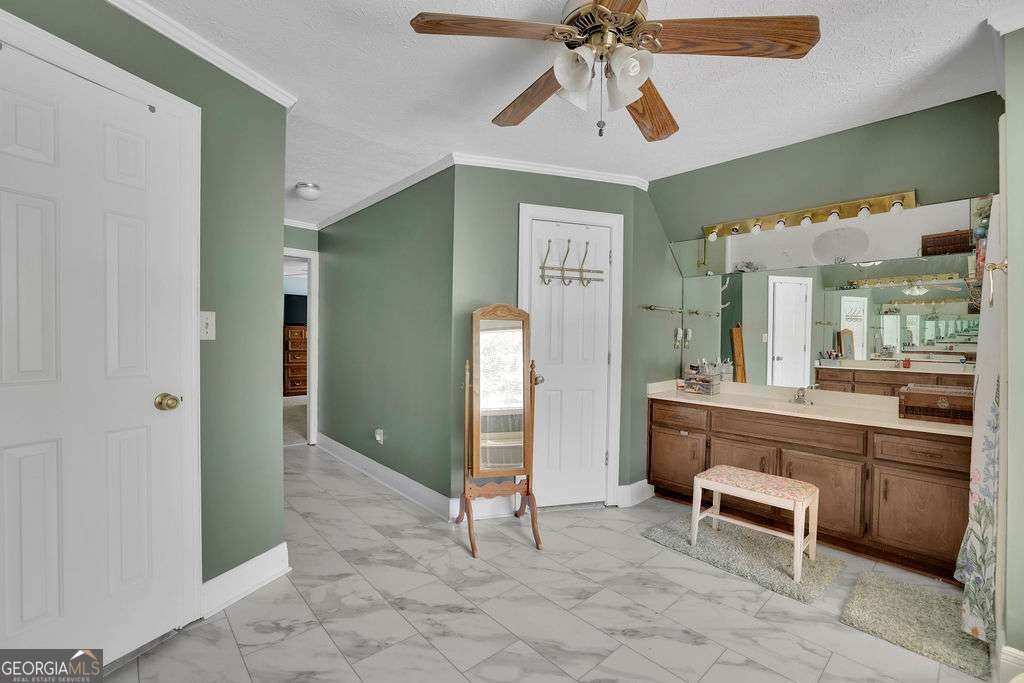 1339 Saint Michaels Court Lilburn - Photo 20