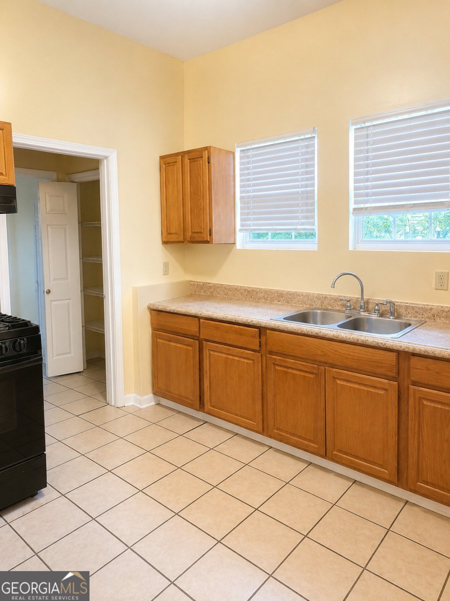 1382 Sylvan Road Atlanta - Photo 11