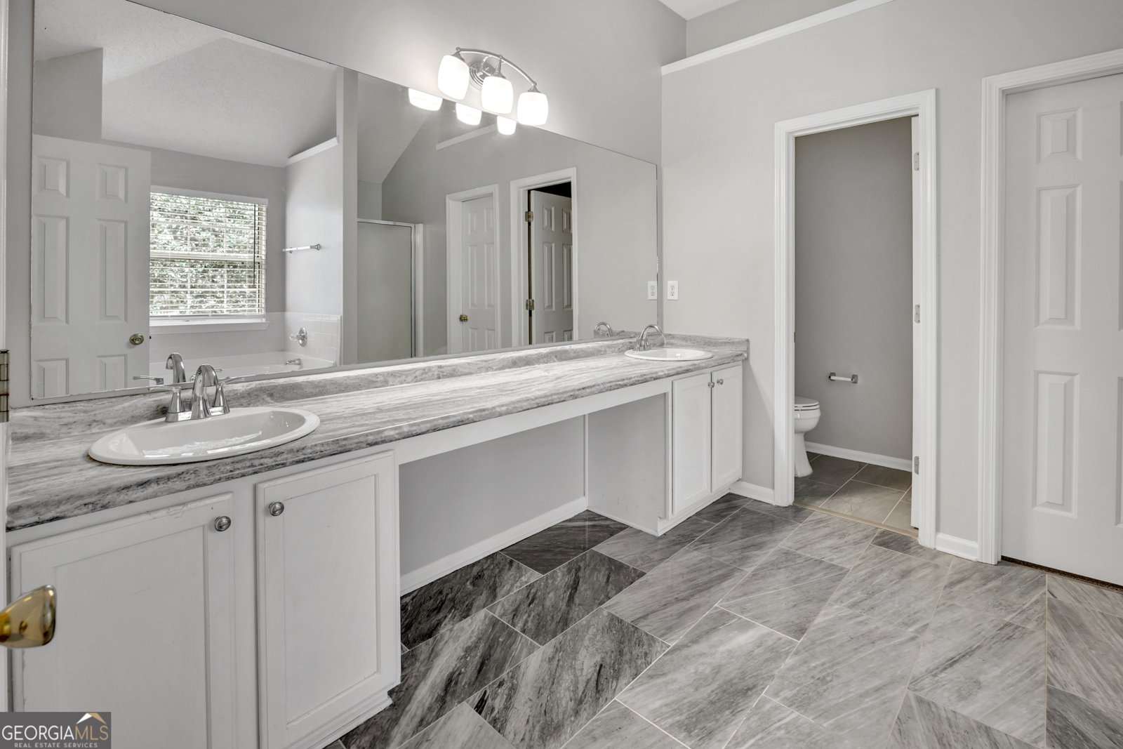 6183 Swabia Court Stone Mountain - Photo 41