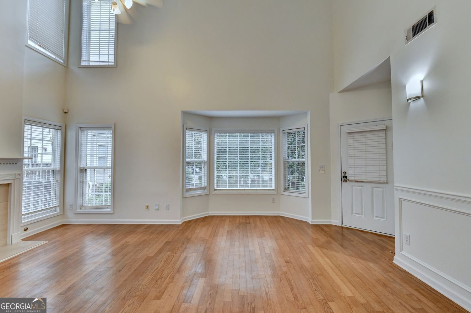 3761 Lake Point Boulevard Suwanee - Photo 6