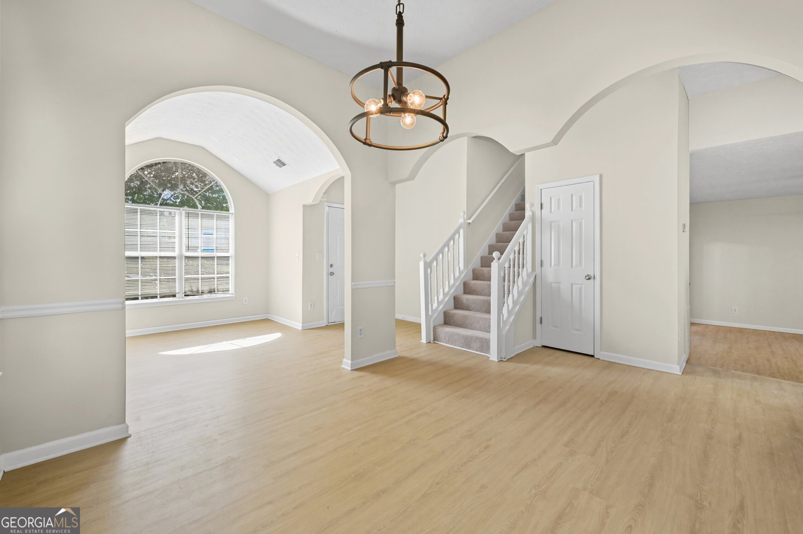 2816 Two Lakes Circle South Fulton - Photo 9