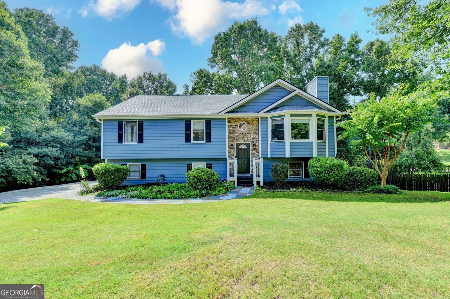 6224 Ivy Springs Drive Flowery Branch - main photo