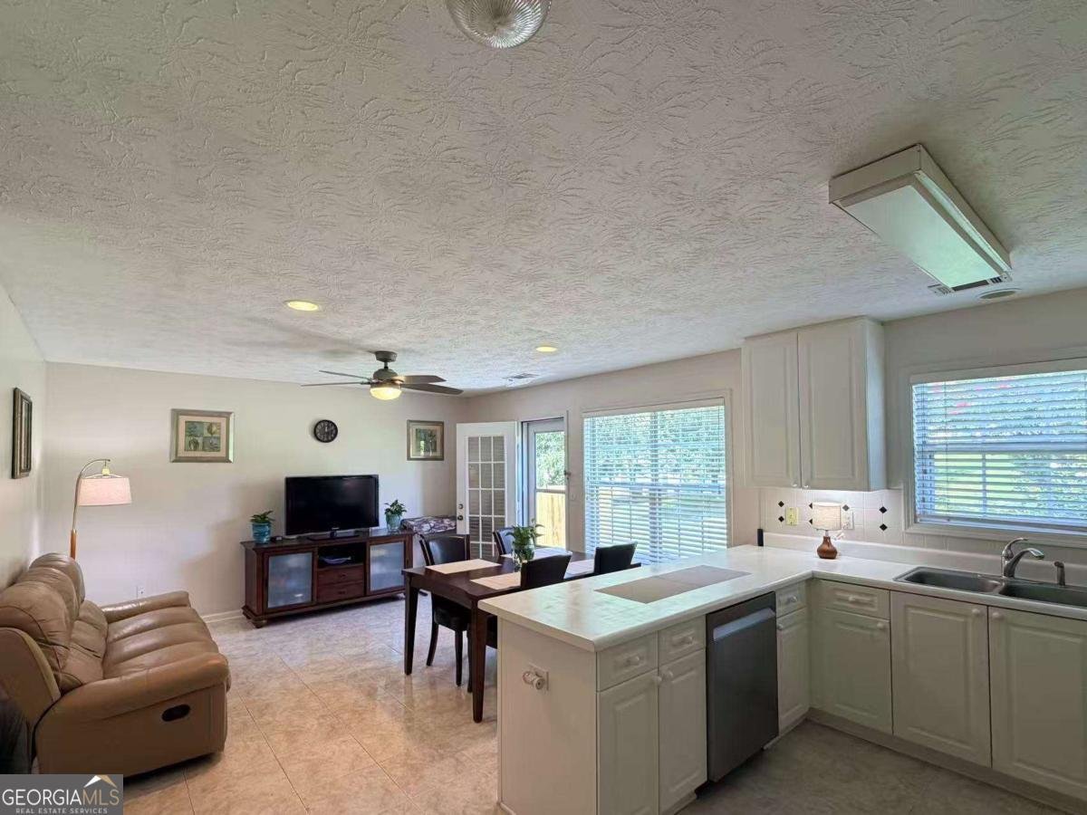 2611 Watercrest Court Marietta - Photo 10