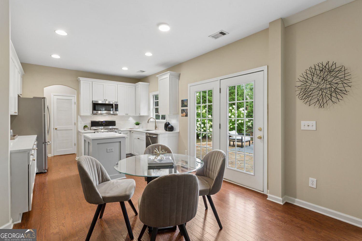 4545 Chelton Court Smyrna - Photo 11