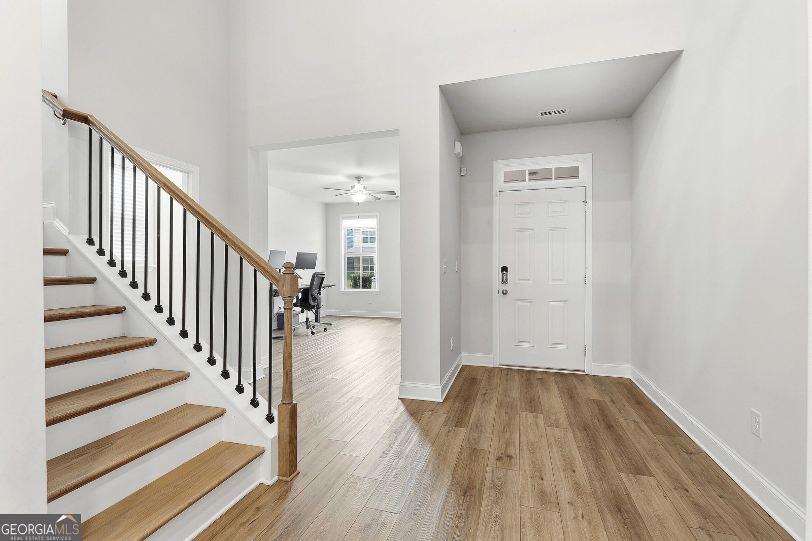 357 Caledonia Court Peachtree City - Photo 6