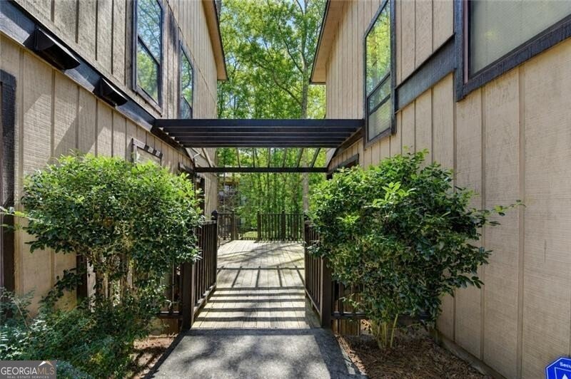 709 River Run Drive Sandy Springs - Photo 30
