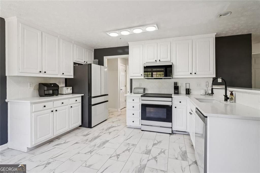 3382 Summit Glen Drive Loganville - Photo 8