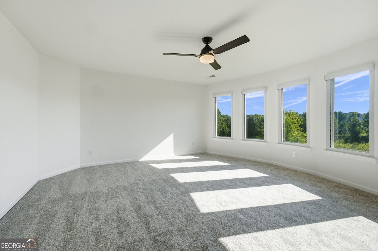 1221 Hawthorne Circle Madison - Photo 22