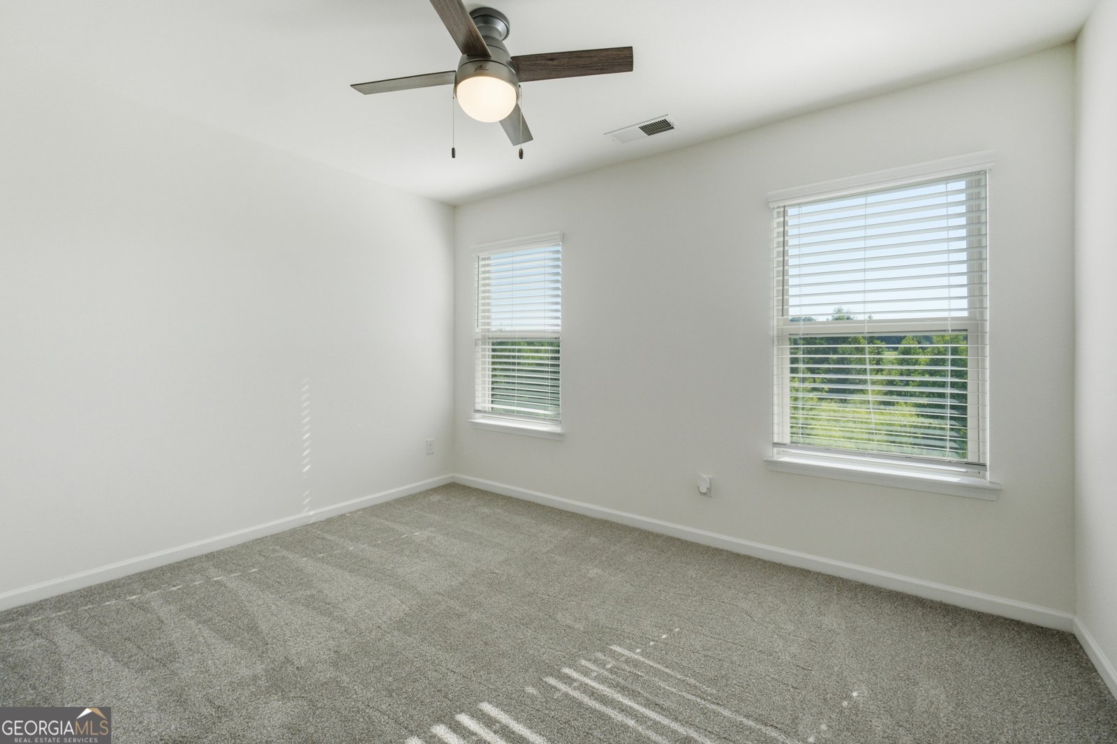 1221 Hawthorne Circle Madison - Photo 29