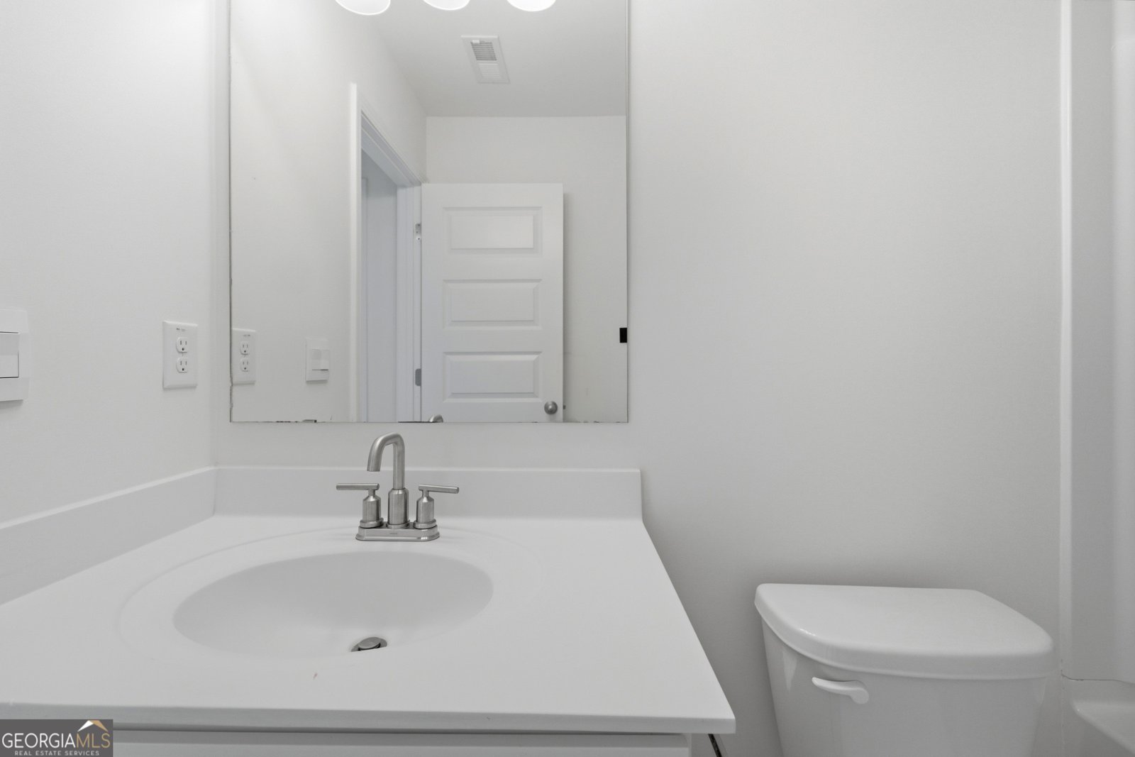 1221 Hawthorne Circle Madison - Photo 31
