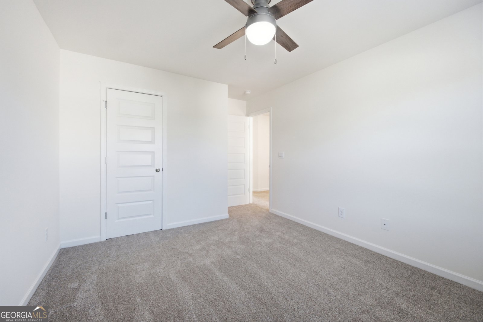 1221 Hawthorne Circle Madison - Photo 33