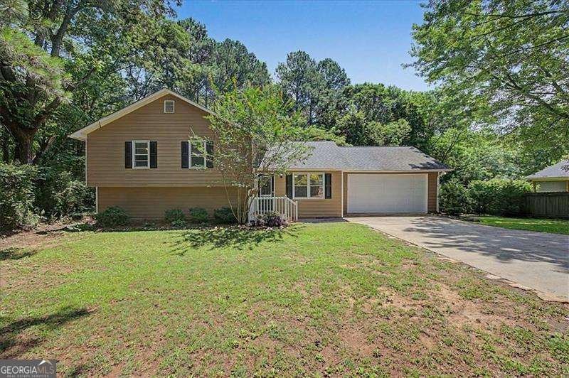 558 Peeples Valley Road Cartersville - main photo