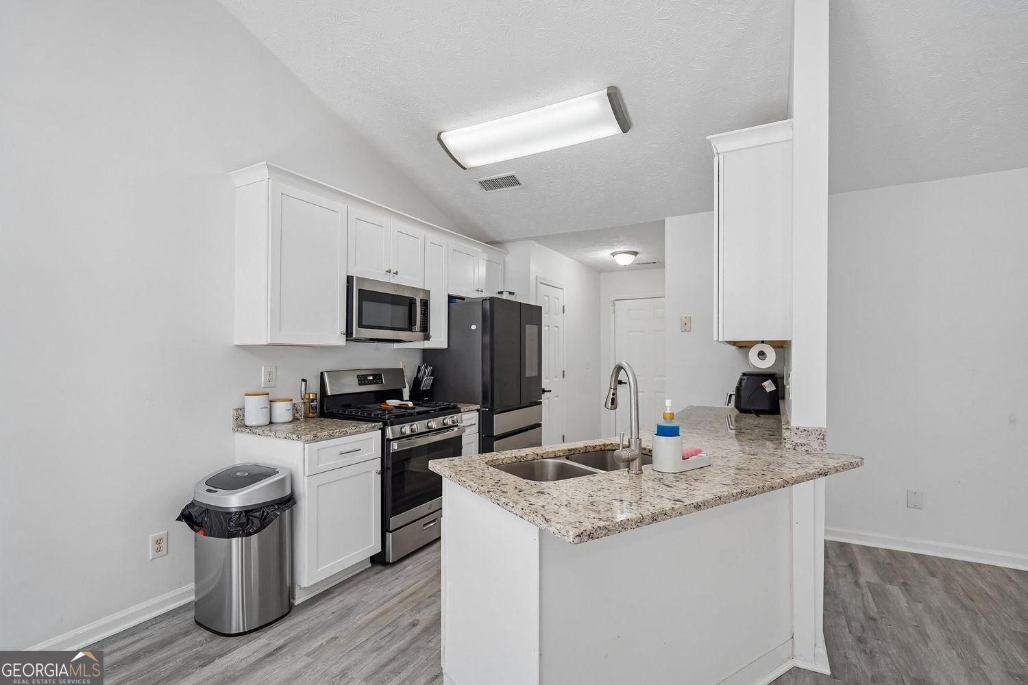 1077 Woodsong Pass Court Lawrenceville - Photo 12