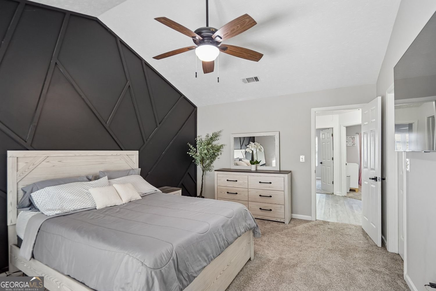 1077 Woodsong Pass Court Lawrenceville - Photo 19