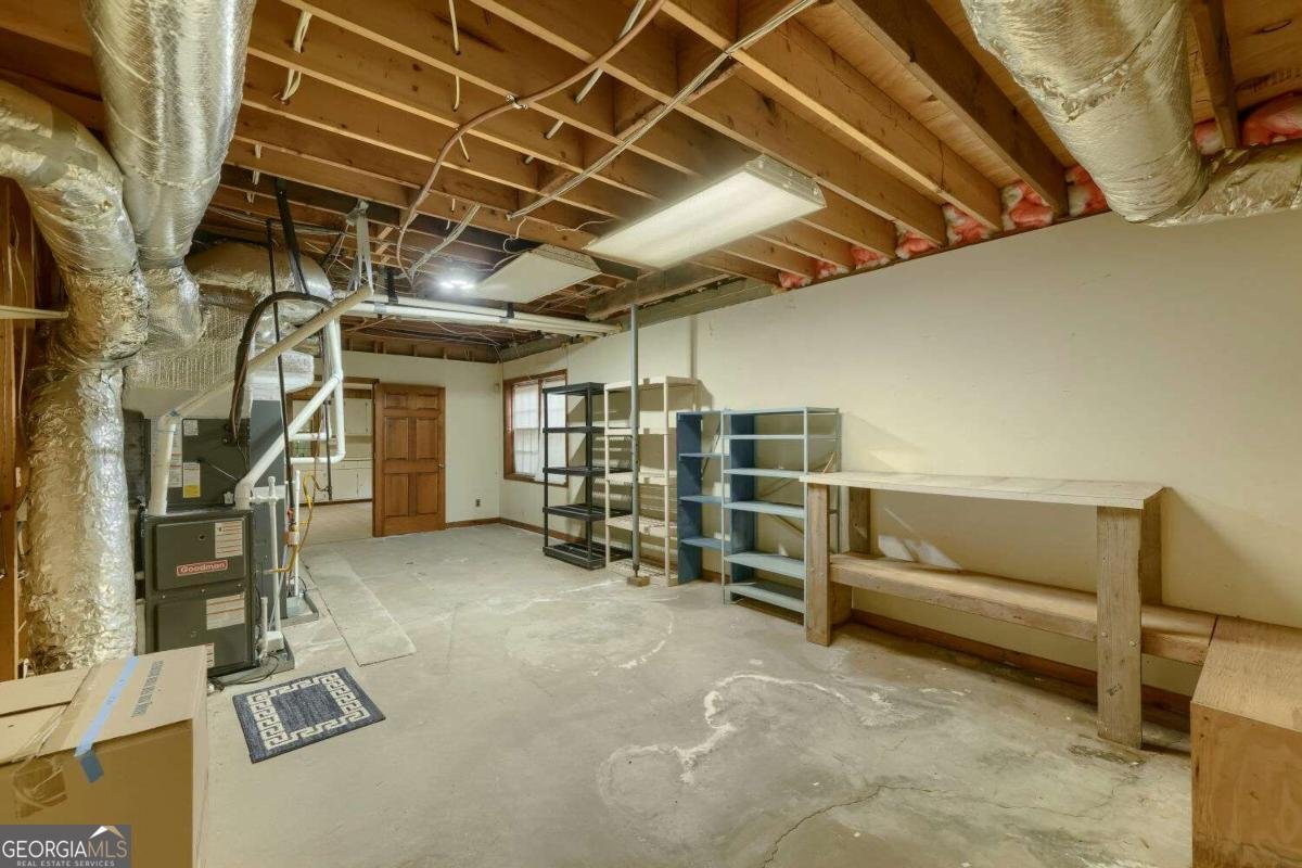 1909 Lake Lucerne Way Lilburn - Photo 35