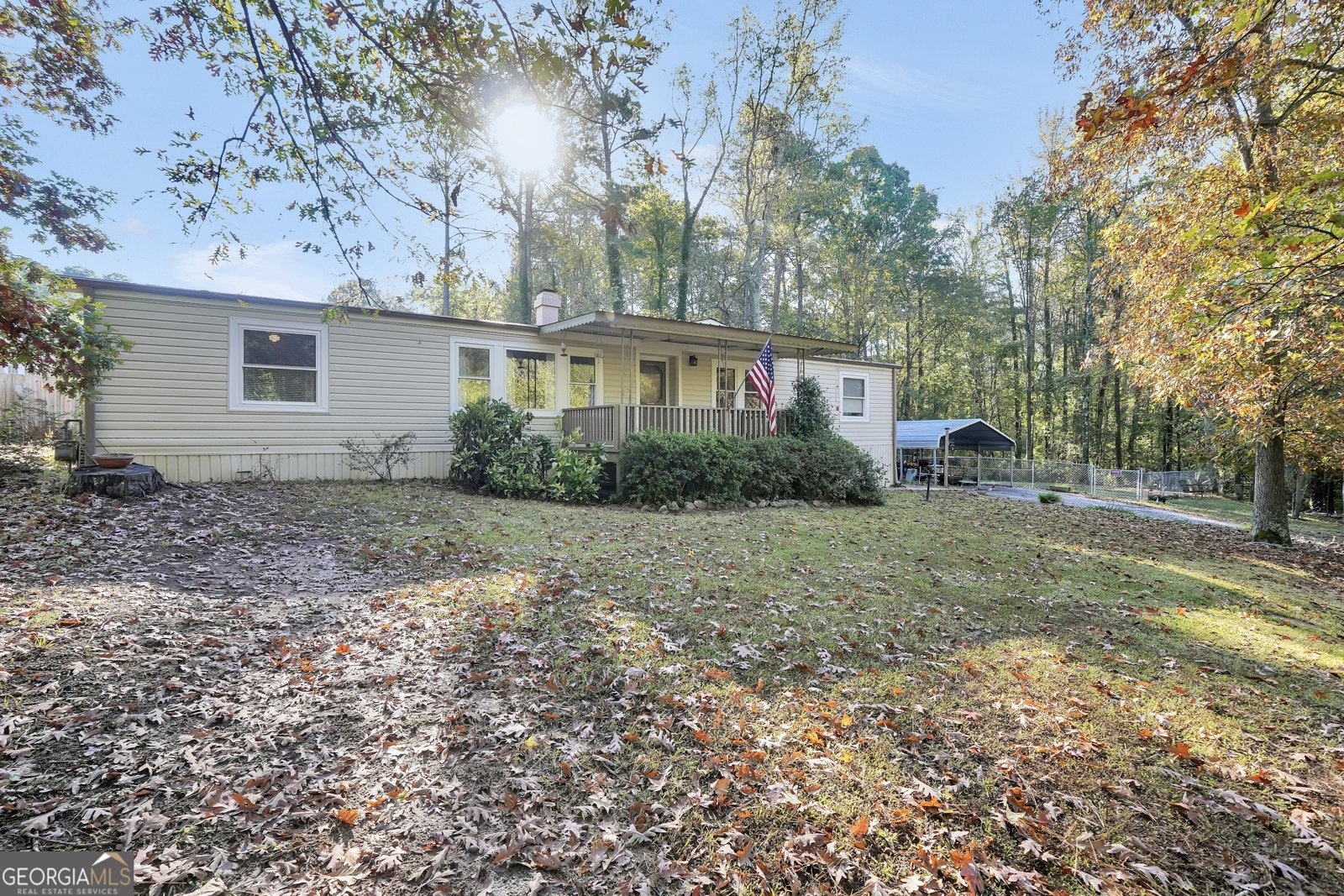 192 Cottonwood Court Stockbridge - main photo
