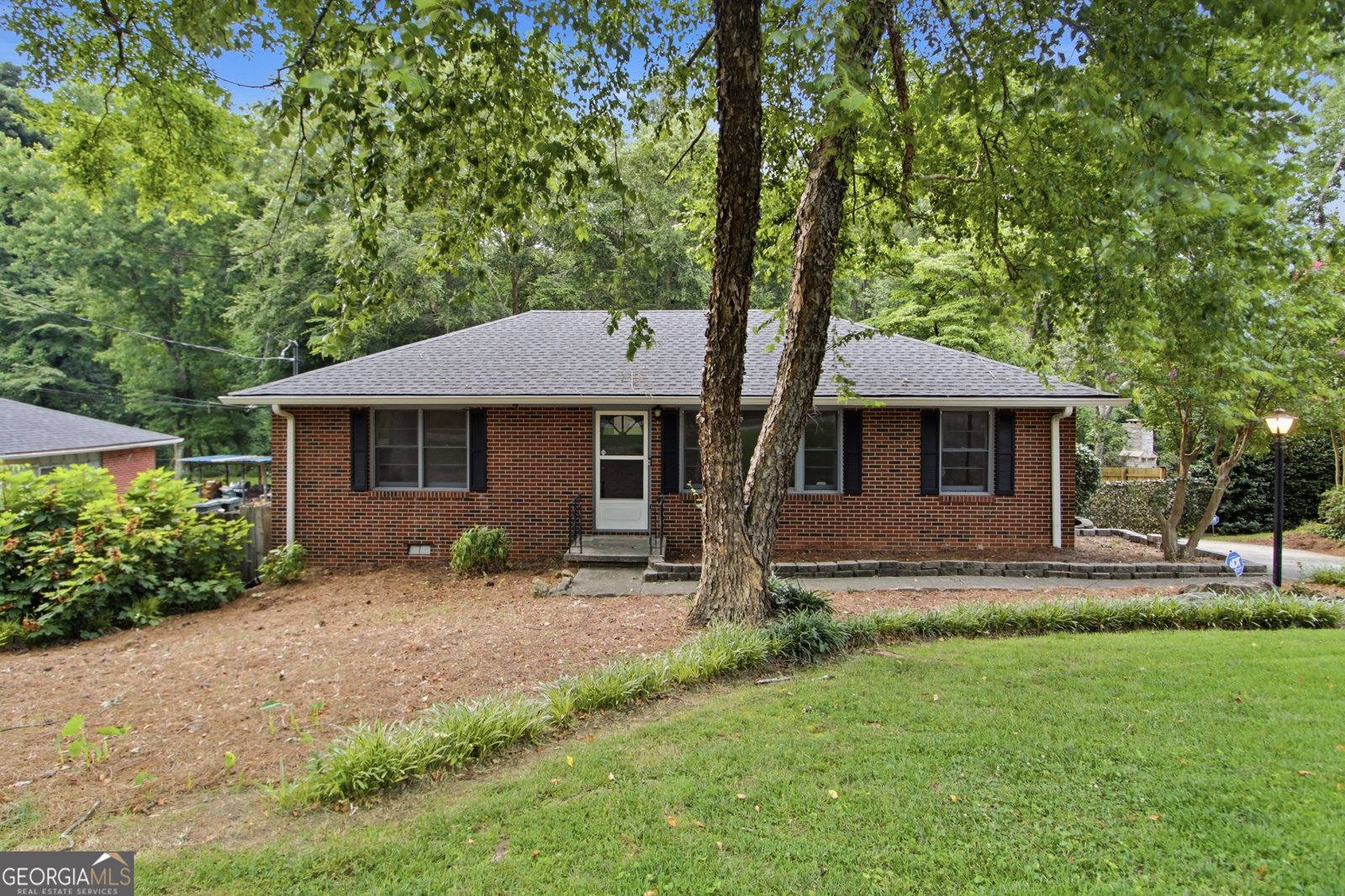106 Larose Circle Marietta - main photo