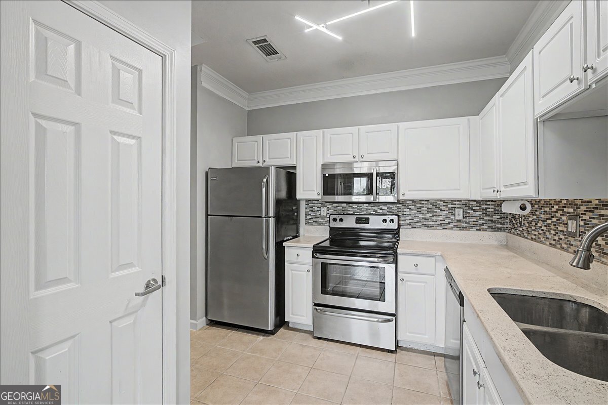 1850 Cotillion Drive Dunwoody - Photo 12