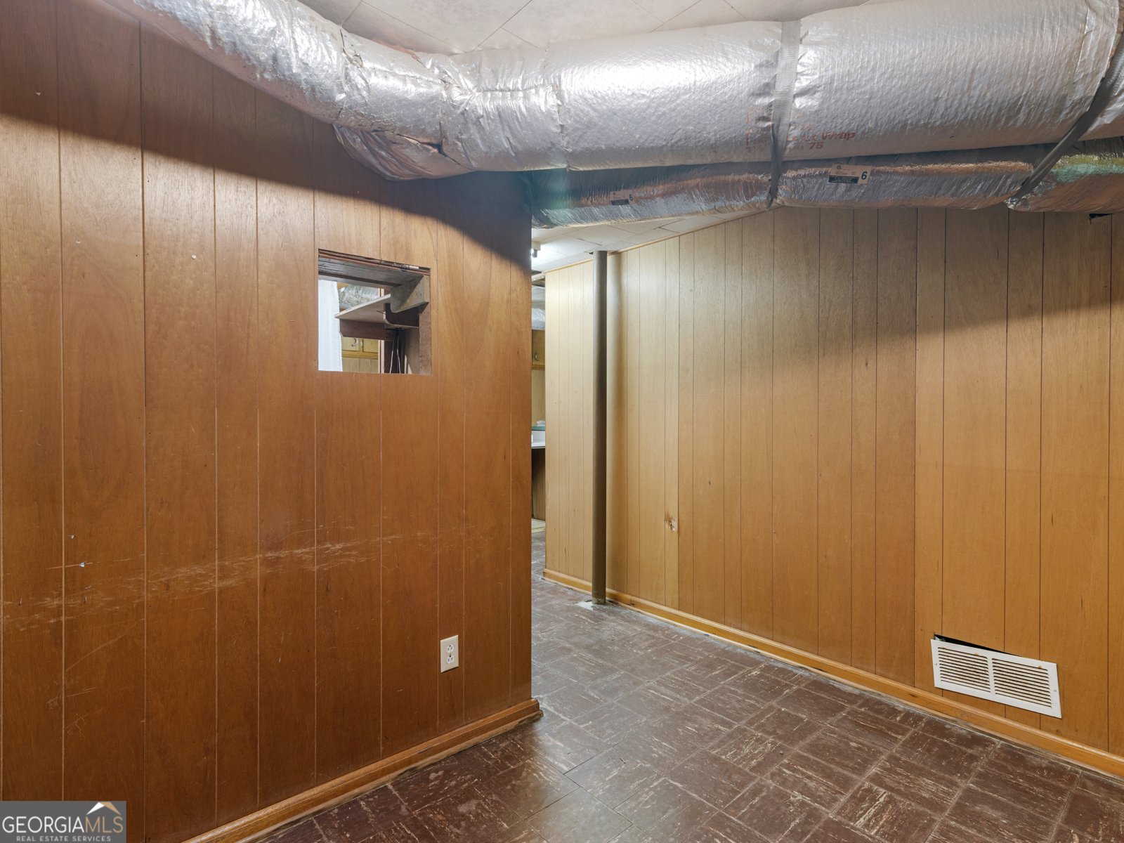 895 Laurel Street Forest Park - Photo 19
