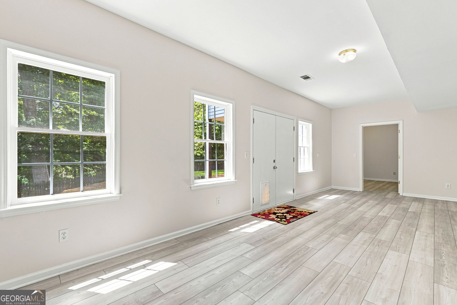 1039 Avery Creek Drive Woodstock - Photo 11