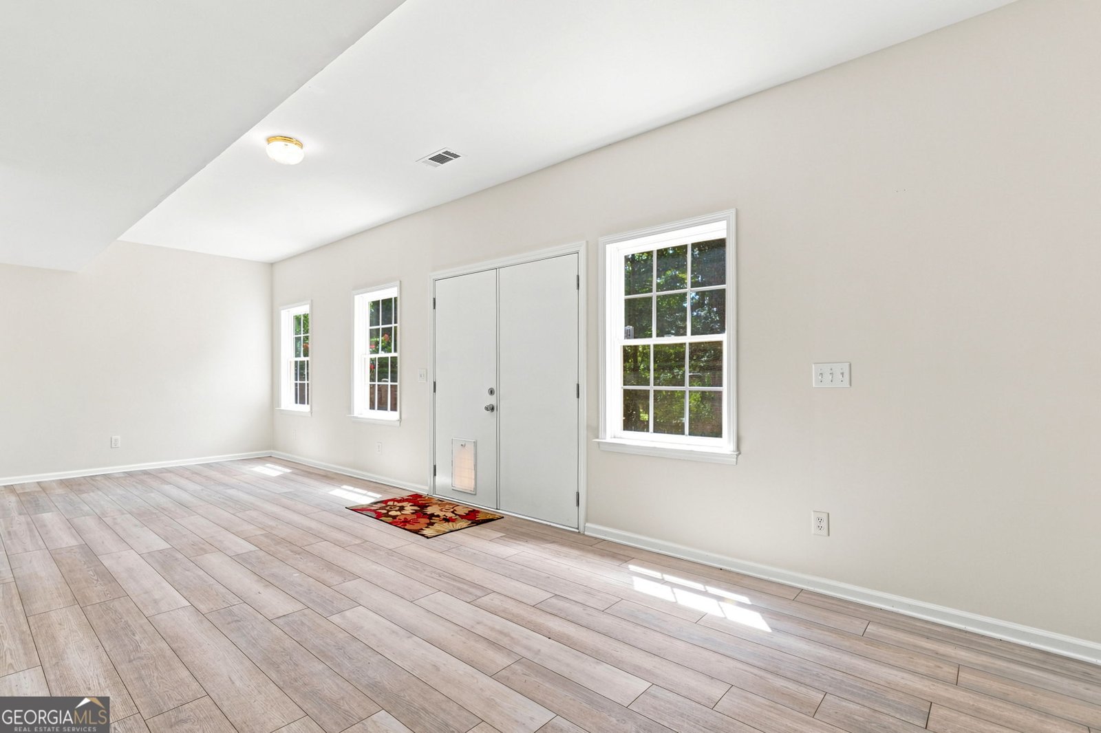1039 Avery Creek Drive Woodstock - Photo 9