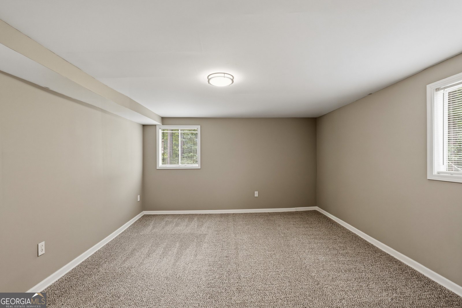 639 Cedrick Lane Stone Mountain - Photo 33
