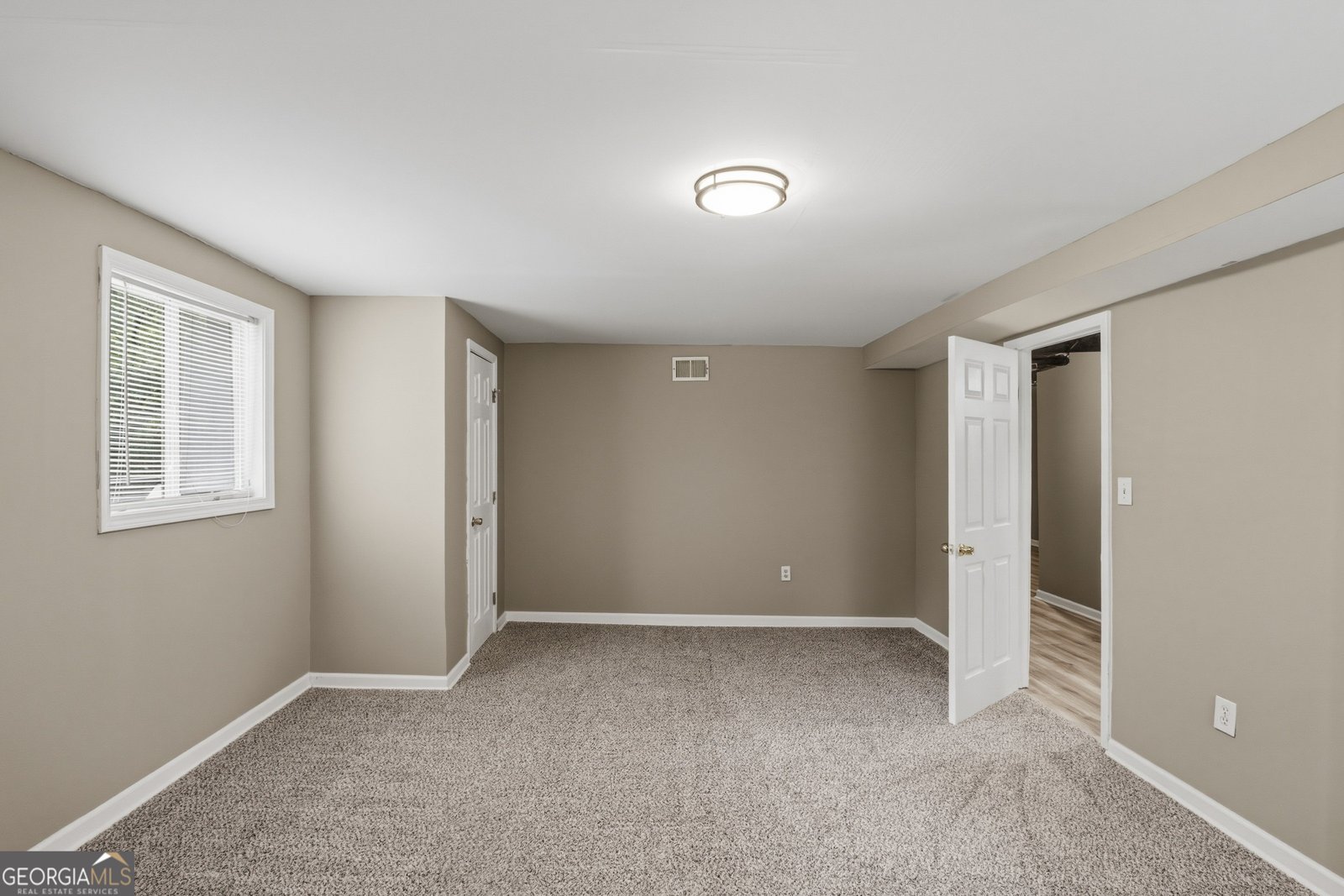 639 Cedrick Lane Stone Mountain - Photo 34