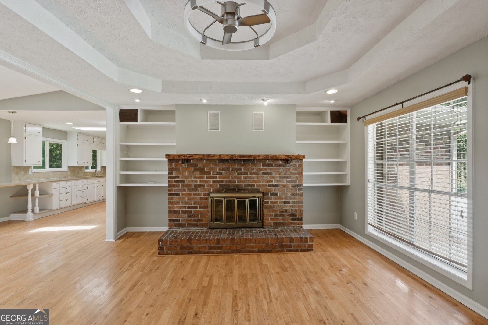 639 Cedrick Lane Stone Mountain - Photo 7