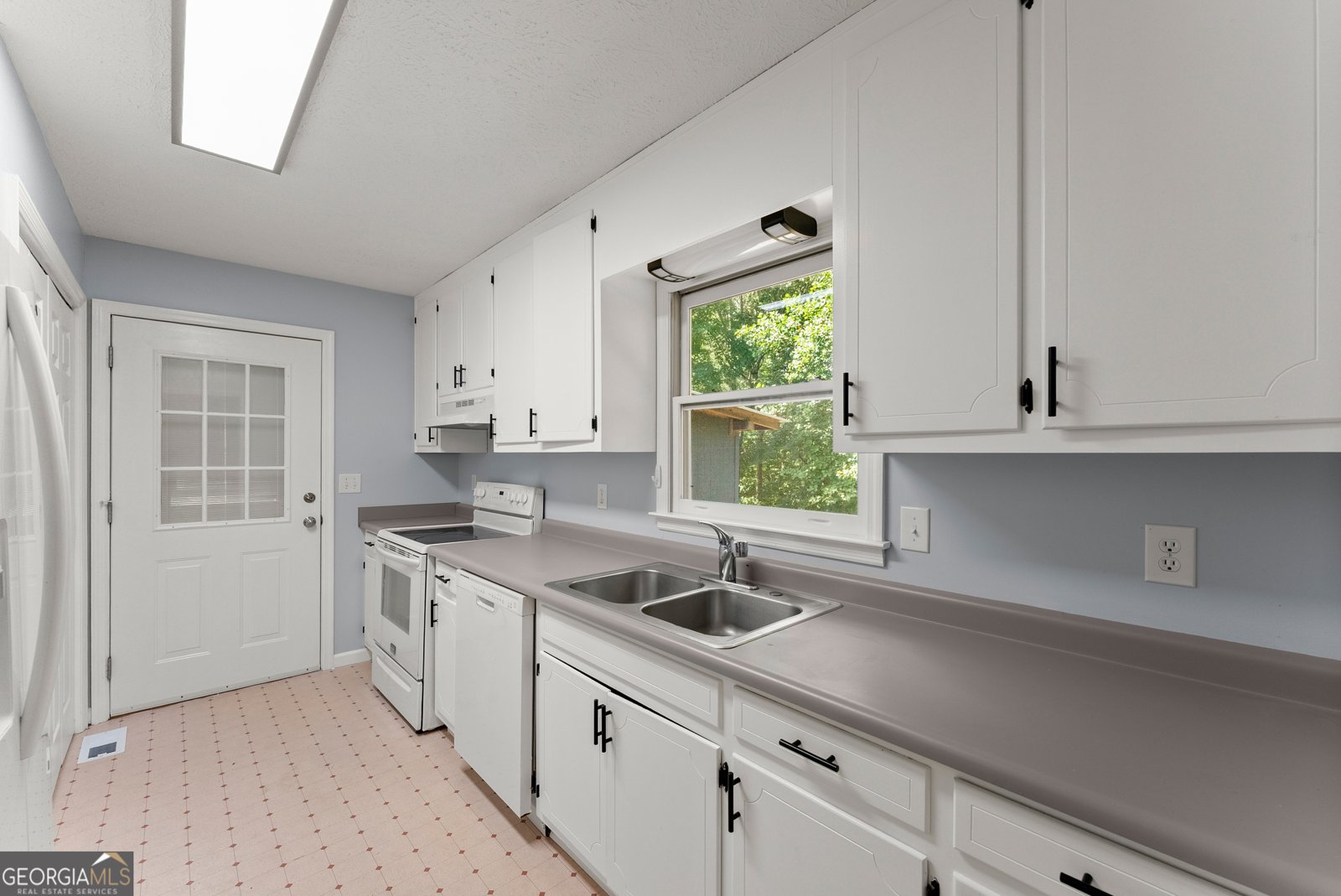 225 Vermont Street Demorest - Photo 26