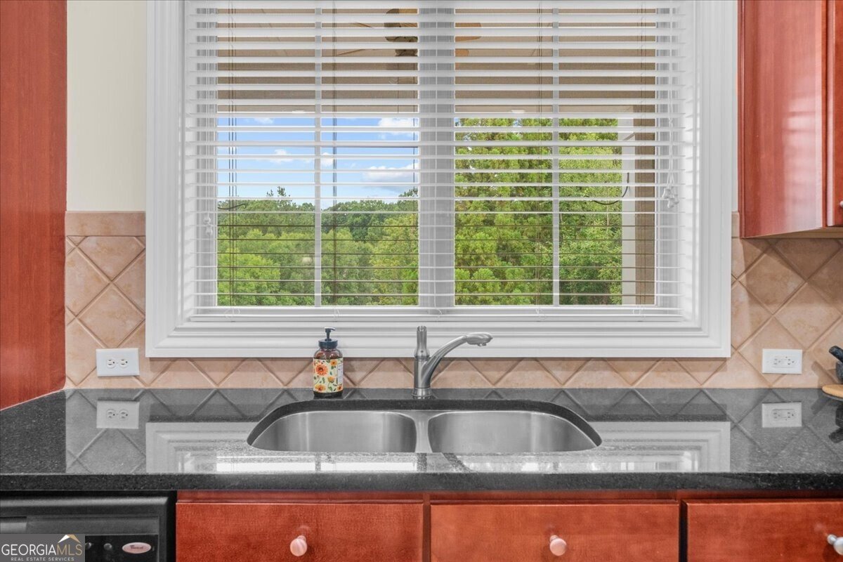 199 Le Gran Court Sandy Springs - Photo 15