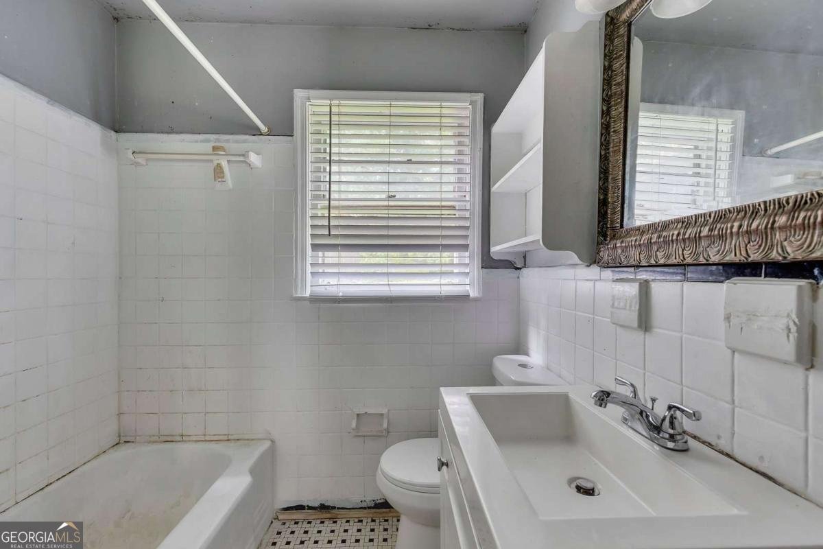 170 Mathews Circle Marietta - Photo 17