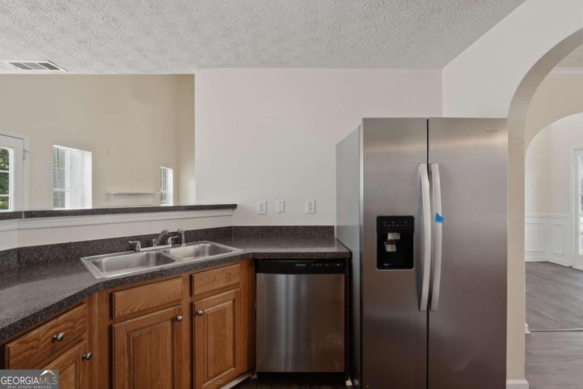 612 Mohawk Circle Stockbridge - Photo 13