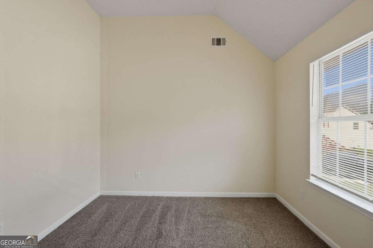 612 Mohawk Circle Stockbridge - Photo 21