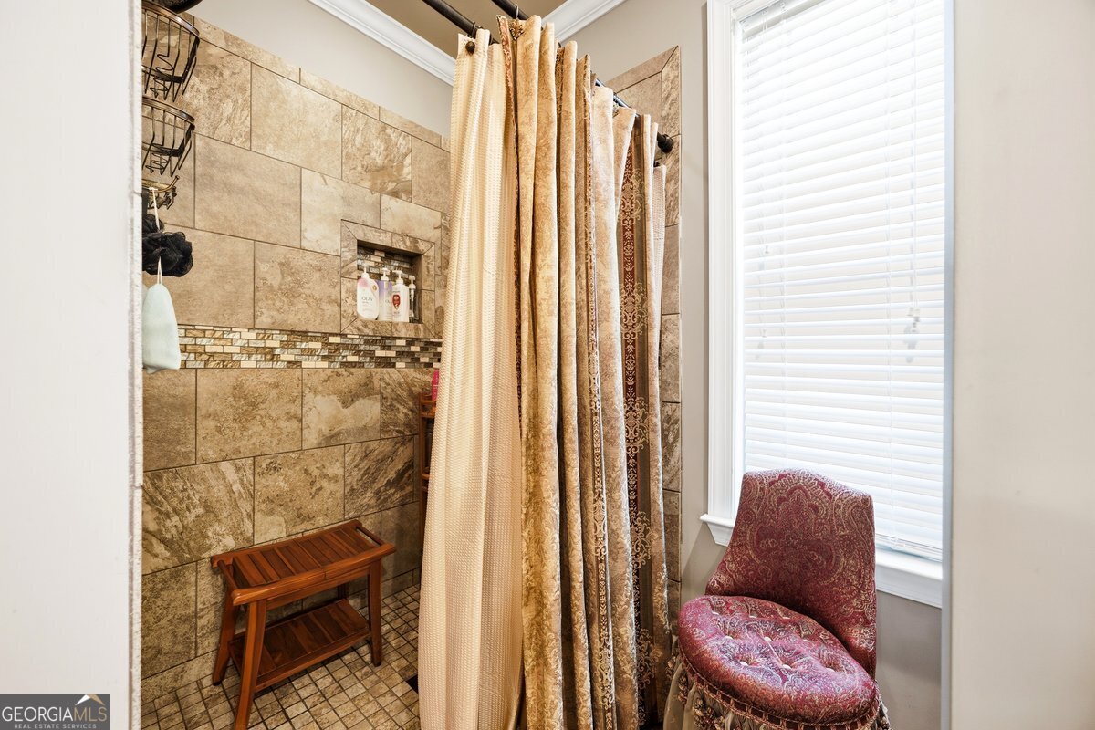 121 Alexis Way Byron - Photo 14