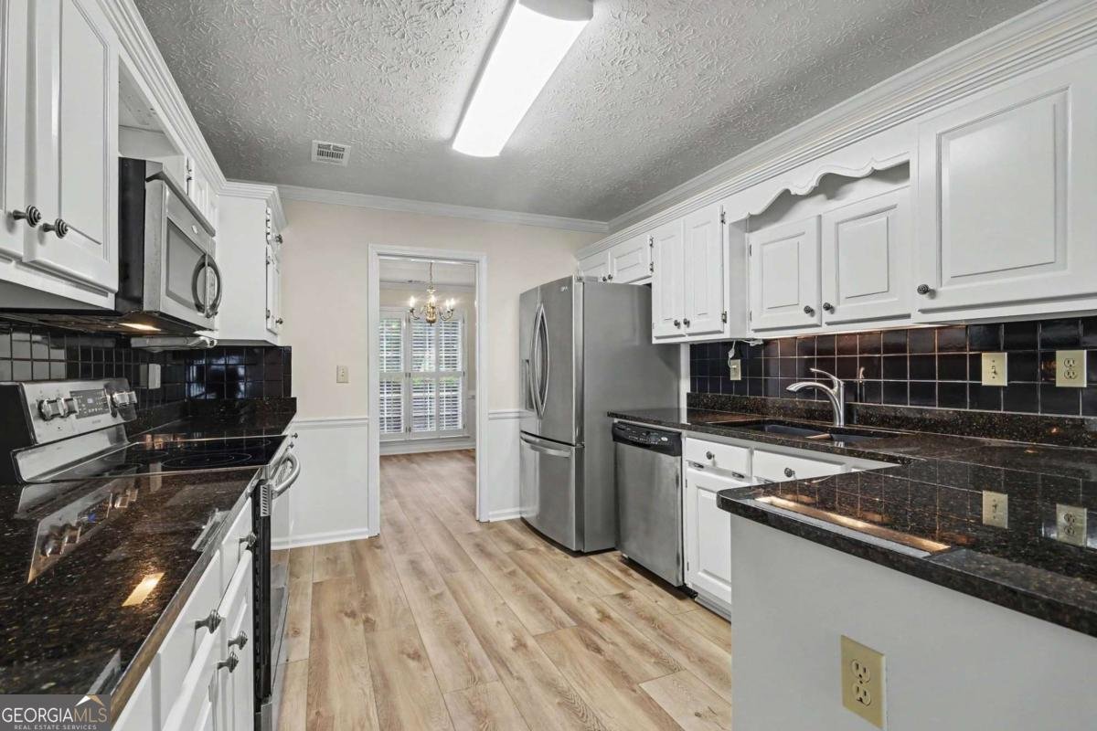 2340 Ashton Ridge Drive Dacula - Photo 10
