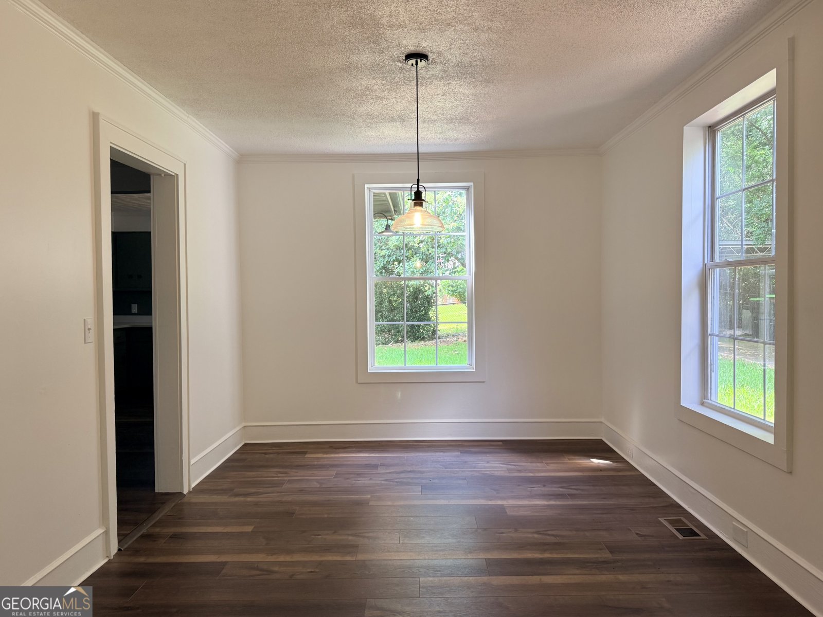 607 Hill Street Thomaston - Photo 11