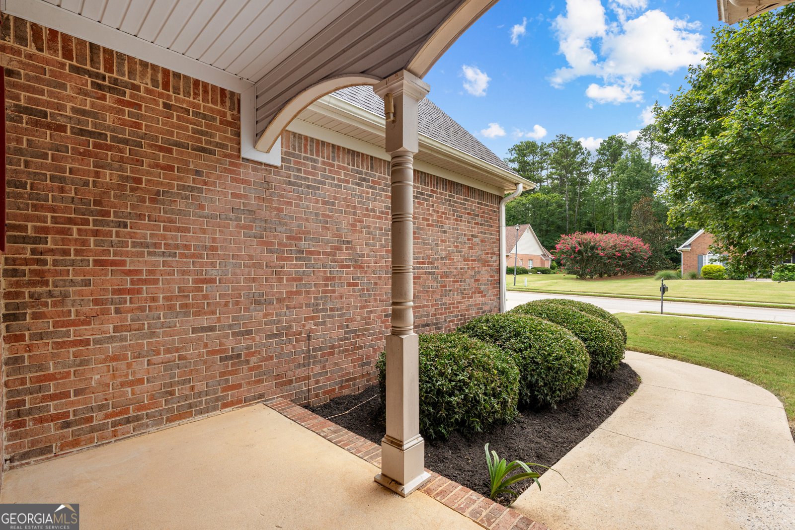 155 Biltmore Drive Fayetteville - Photo 4