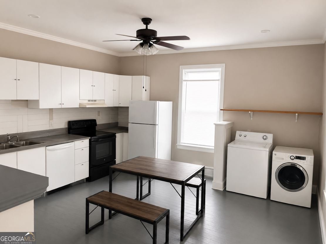 447 9th Street Griffin - Photo 6