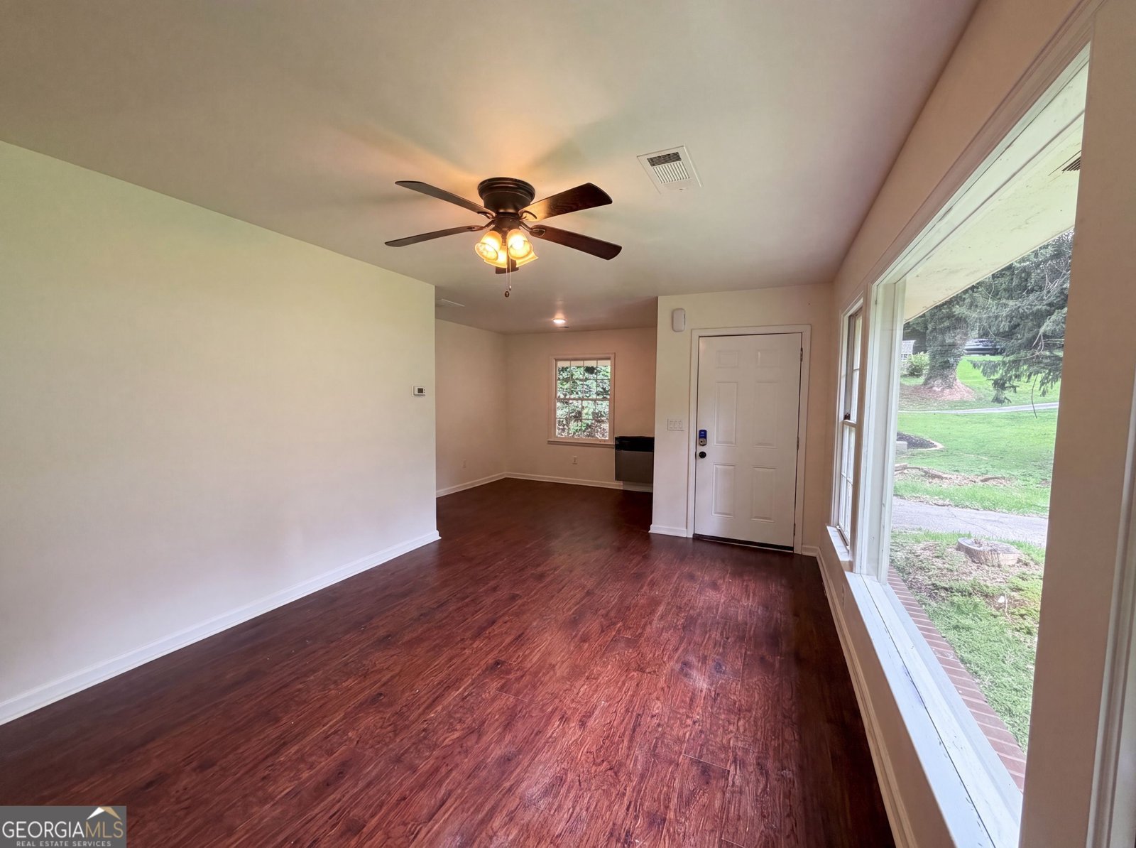 856 Glenway Drive East Point - Photo 6